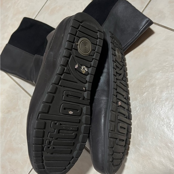 FitFlop Tall Wedge Boots - Picture 4 of 5